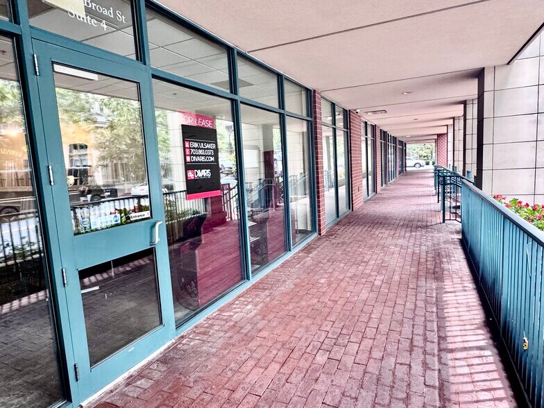 More Photos Of 502 W Broad St, Falls Church Apartments For Lease