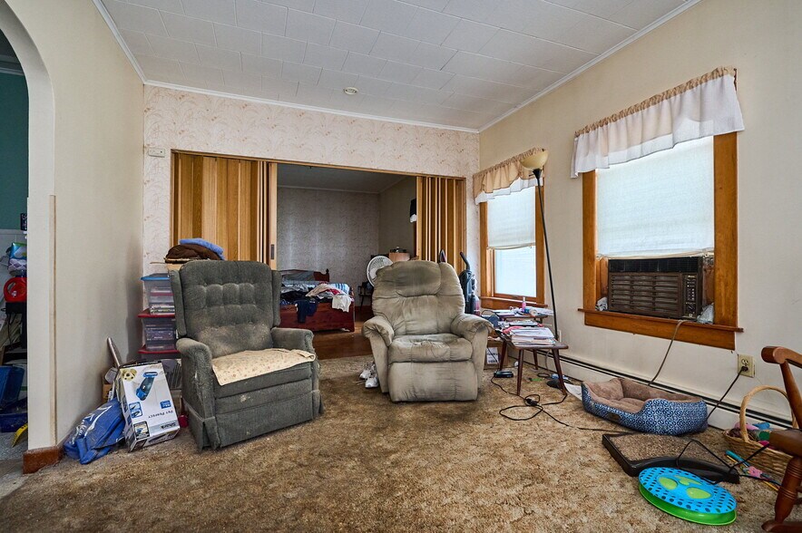 More Photos Of 42-44 Pleasant St, Easthampton Storefront Retail Residential For Sale