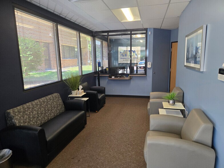 More Photos Of 14446 E Evans Ave, Aurora Office For Sale