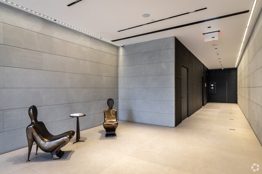 More Photos Of 192 Lexington Ave, New York Office For Lease