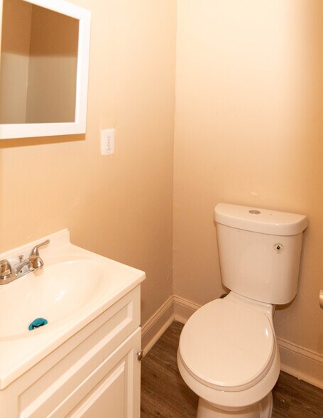 More Photos Of 1611 Gwynns Falls Pky, Baltimore Apartments For Sale