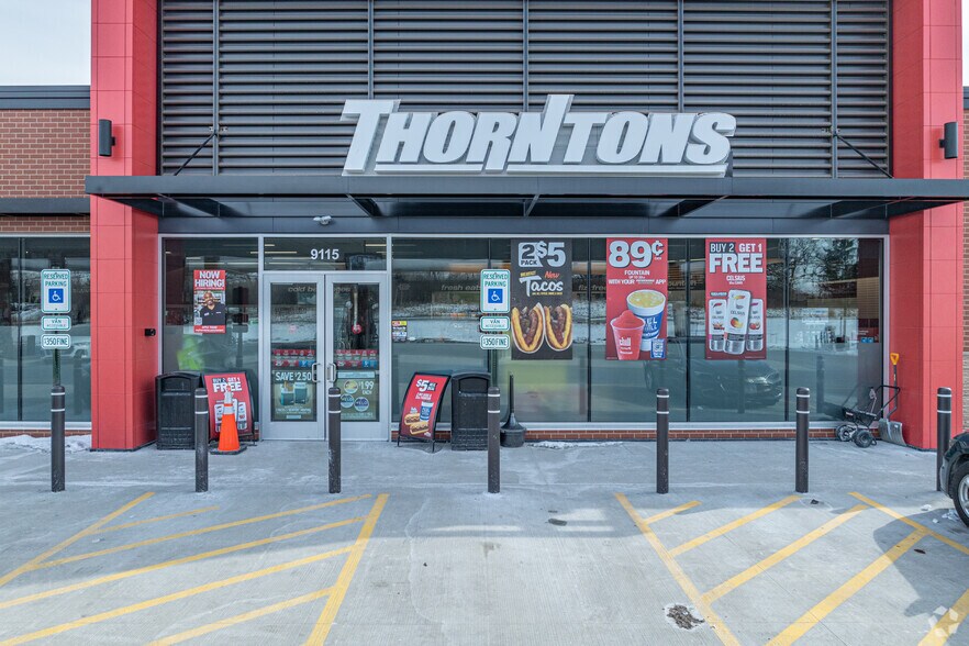 More Photos Of 9115 Kingery Highway, Burr Ridge Convenience Store For Sale