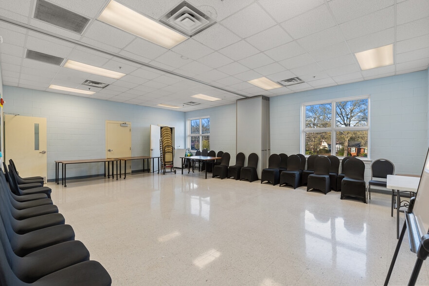 More Photos Of 3601 Dill Rd, Richmond Religious Facility For Sale