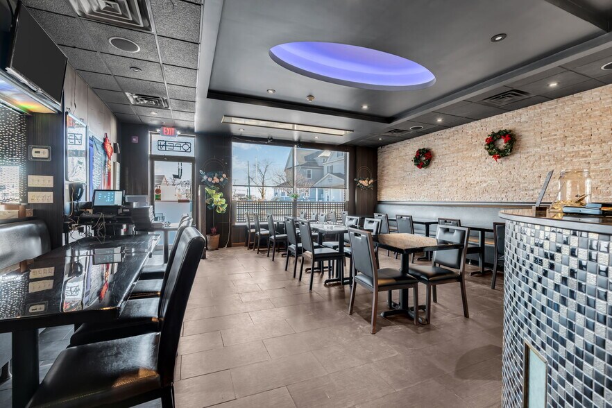 More Photos Of 82 Montgomery Ave, Long Branch Fast Food For Lease