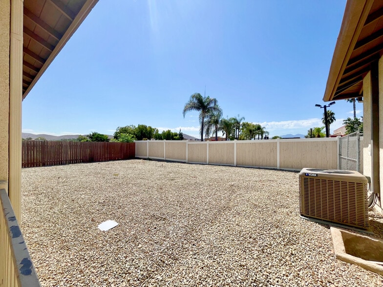 More Photos Of 3969 Sierra Ave, Norco Medical For Sale