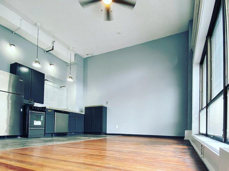 More Photos Of 1827 1st Ave N, Birmingham Apartments For Lease