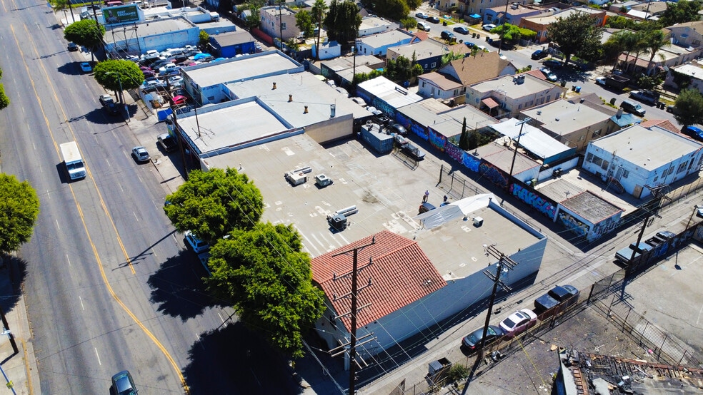 More Photos Of 610 E Florence Ave, Los Angeles Religious Facility For Sale