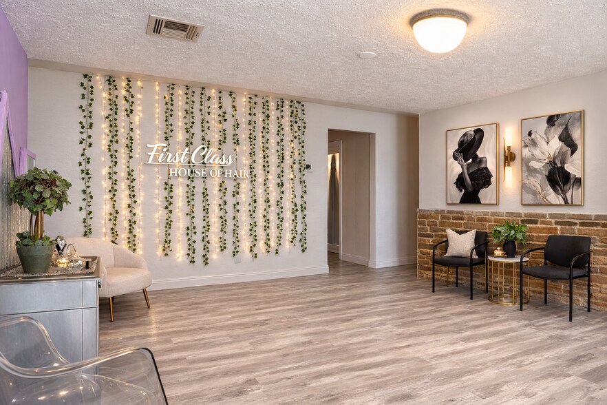 More Photos Of 3054 Cullen Pky, Pearland Freestanding For Lease