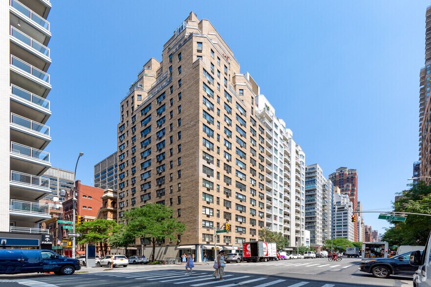 More Photos Of 167 E 67th St, New York Apartments For Sale