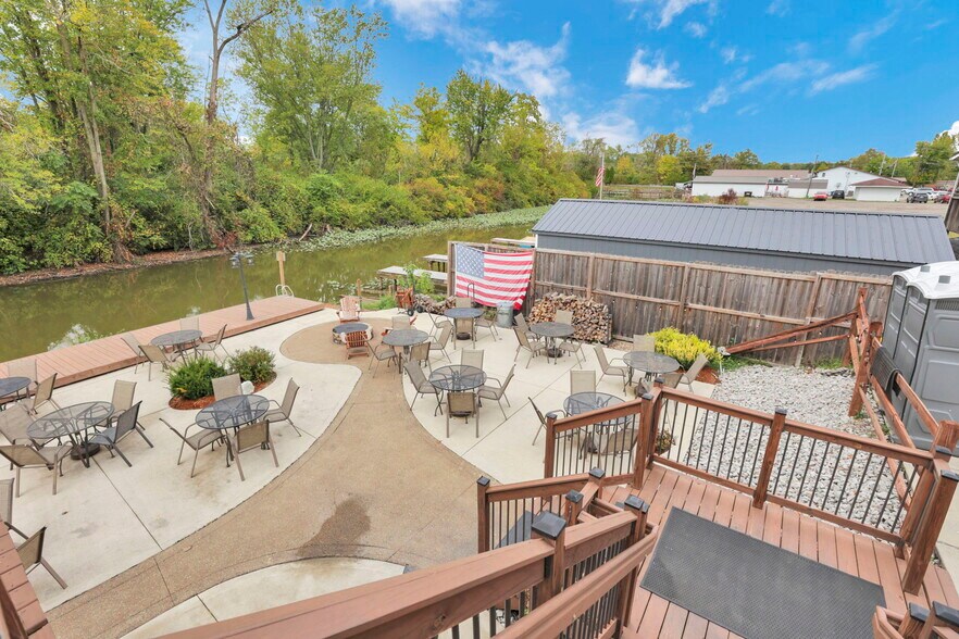 More Photos Of 14675 Zion Rd, Thornville Restaurant For Sale