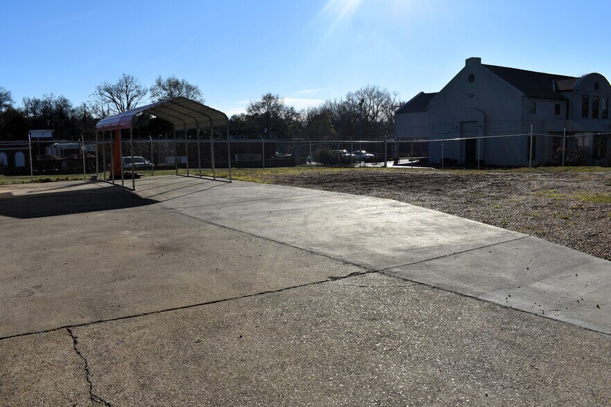 More Photos Of 748 S Decatur St, Montgomery Storefront For Sale