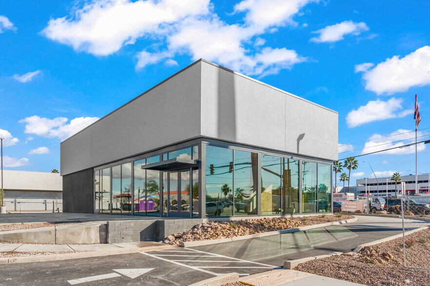 More Photos Of 7101 E 22nd St, Tucson Fast Food For Sale