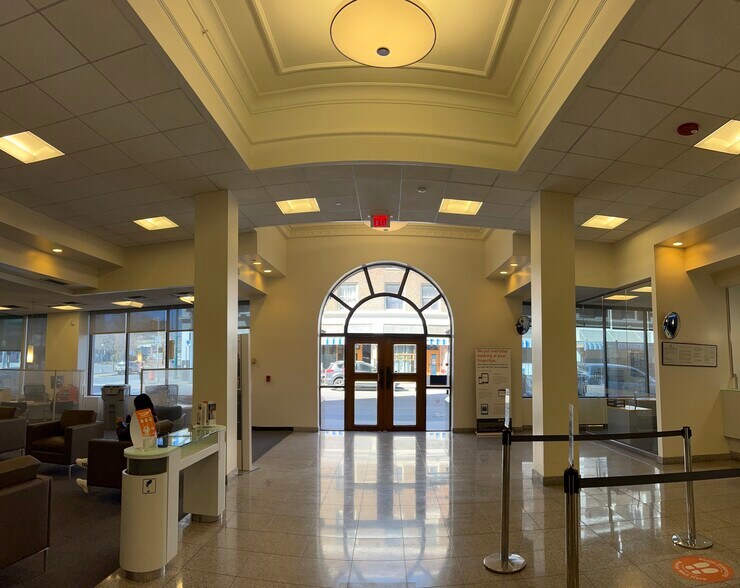 More Photos Of 416 N Stanton St, El Paso Office For Lease