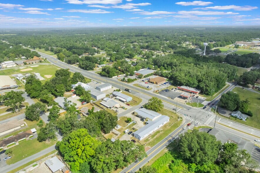 More Photos Of 300 N Dixie Ave, Fruitland Park Self Storage For Sale