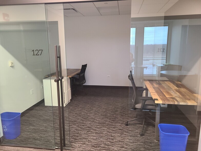 More Photos Of 1701 Golf Rd, Rolling Meadows Coworking Space