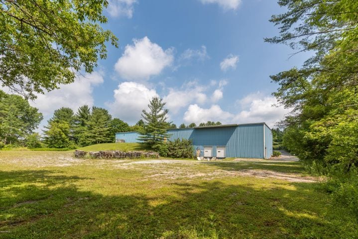 More Photos Of 815 Pleasant St, Lee Manufacturing For Sale