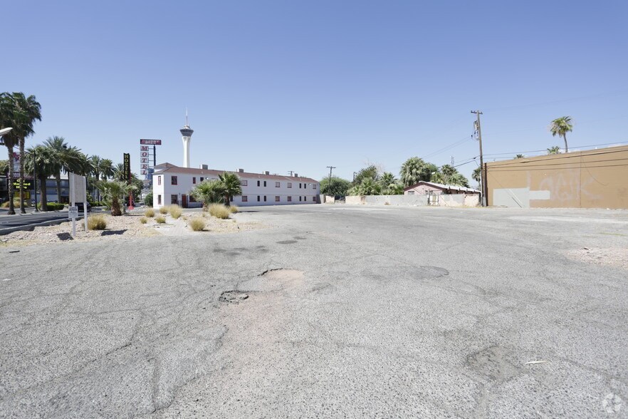 More Photos Of 1200 S Las Vegas Blvd, Las Vegas Land For Sale