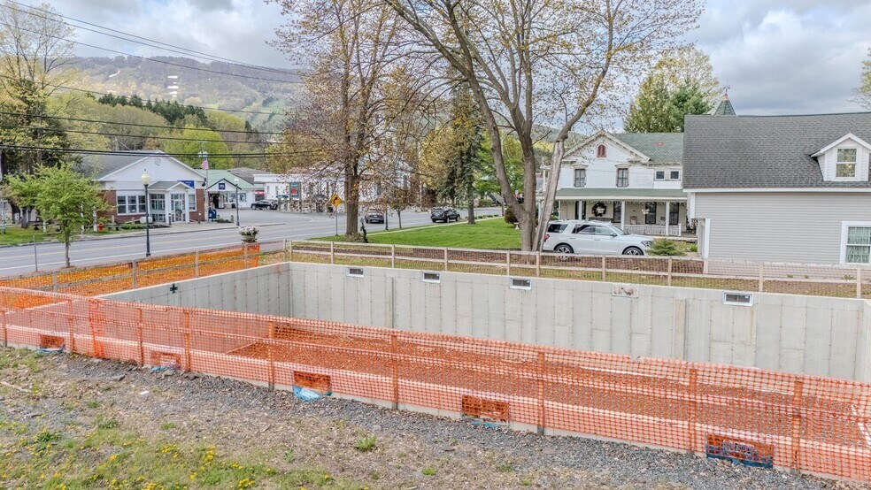 More Photos Of 5364 Sr 23, Windham Flex For Sale