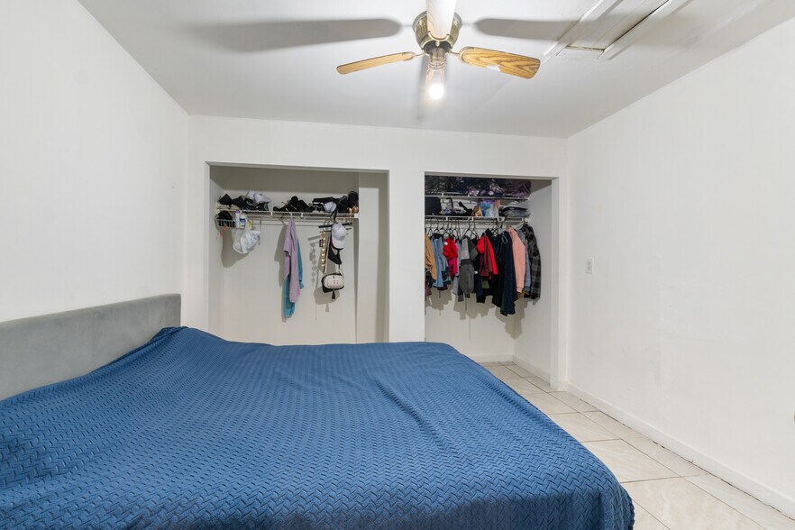 More Photos Of 622 S Wright St, Siloam Springs Apartments For Sale