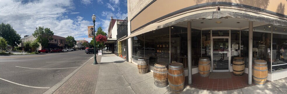 More Photos Of 115 E Main St, Walla Walla General Retail For Lease