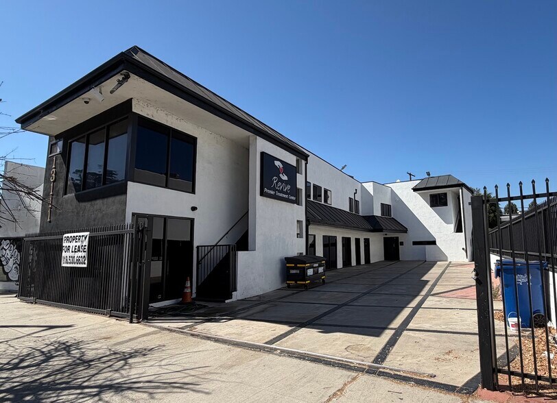 Primary Photo Of 13111 Ventura Blvd, Studio City Office For Lease