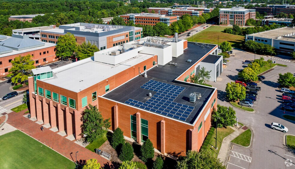 More Photos Of 1017 Main Campus Dr, Raleigh Office For Lease