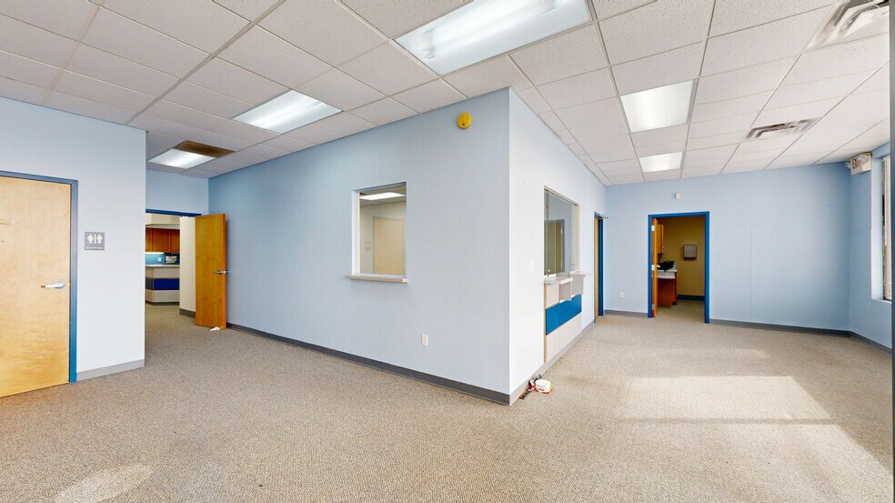 More Photos Of 1624-1644 E State Road 44, Shelbyville Unknown For Lease