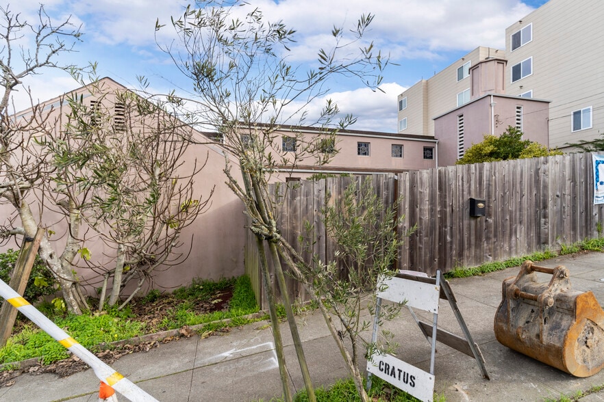 More Photos Of 6555 Geary Blvd, San Francisco Religious Facility For Sale