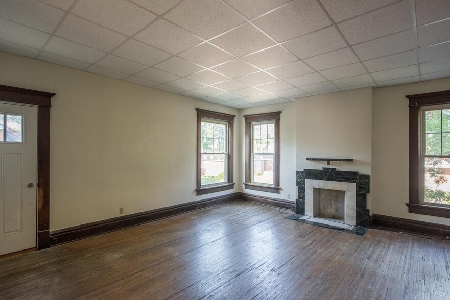 More Photos Of , Columbus Unknown For Sale