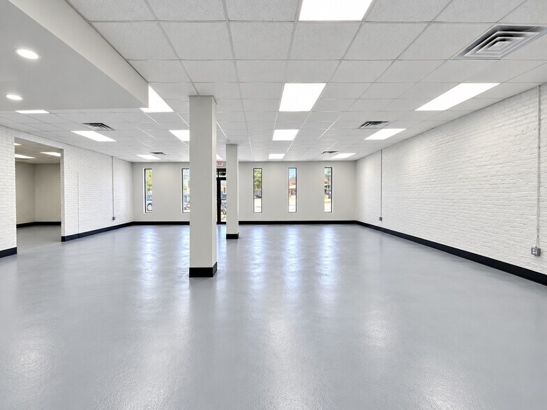 More Photos Of 1811 Taylor St, Columbia Freestanding For Lease