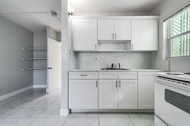 More Photos Of 426 NW 14th Ave, Fort Lauderdale Apartments For Sale