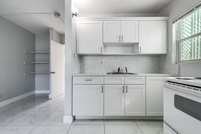 More Photos Of 426 NW 14th Ave, Fort Lauderdale Apartments For Sale