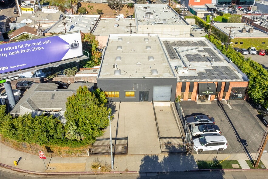 More Photos Of 3364 S Robertson Blvd, Los Angeles Warehouse For Sale