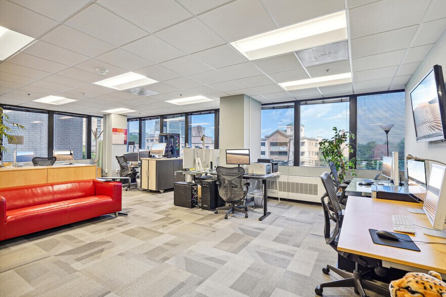 More Photos Of 4350 East-West Hwy, Bethesda Office For Lease