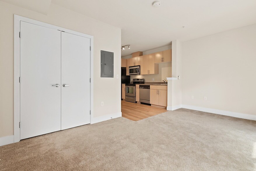 More Photos Of 523 Broadway E, Seattle Apartments For Lease