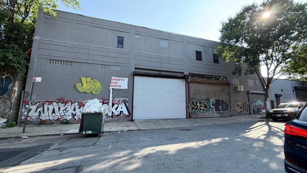 Primary Photo Of 815 E 135th St, Bronx Warehouse For Lease