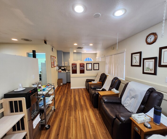 More Photos Of 3663 Pecos-McLeod, Las Vegas Medical For Sale