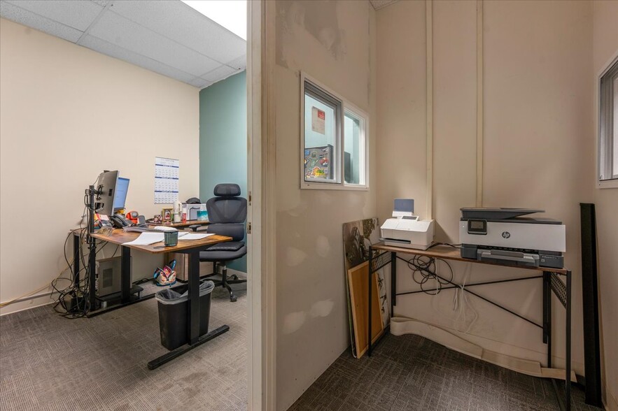 More Photos Of 1343 S Main St, Porterville Warehouse For Sale