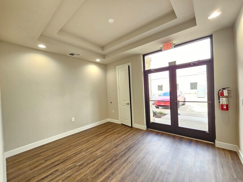 More Photos Of 25145 Star Lane, Katy Medical For Lease