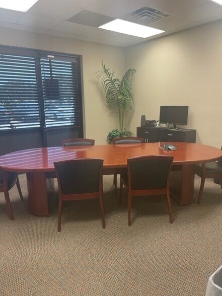 More Photos Of 1881 SE Port St. Lucie Blvd, Port Saint Lucie Medical For Lease