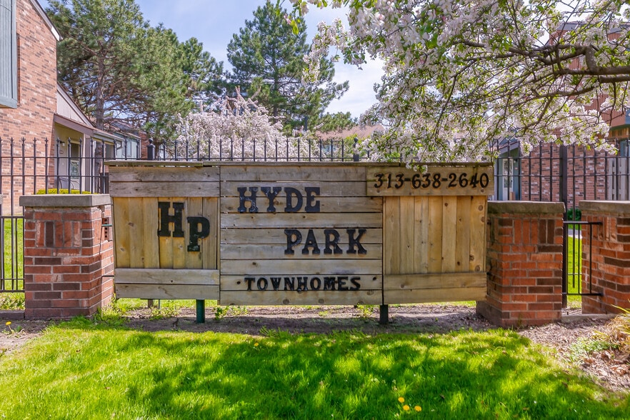 More Photos Of 2154 Hyde Park Rd, Detroit Apartments For Sale