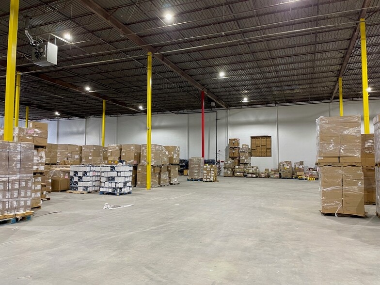 More Photos Of 1855 Plymouth Rd NW, Atlanta Warehouse For Lease