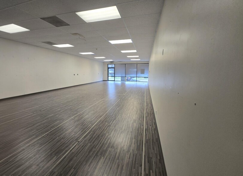 More Photos Of 4020 S Steele St, Tacoma General Retail For Lease