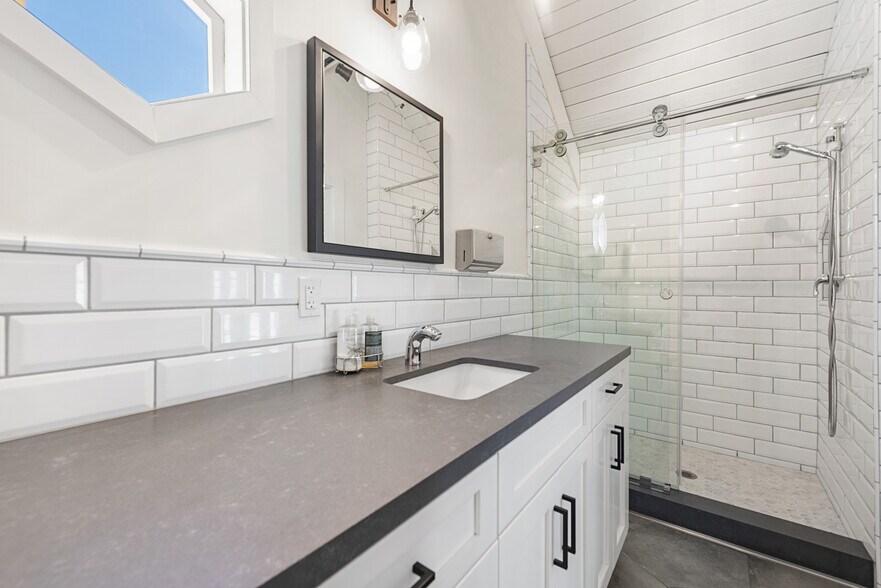 More Photos Of 24532 Del Prado, Dana Point Storefront Retail Office For Lease