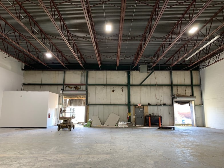 More Photos Of 1944 Route 22, Brewster Village Warehouse For Sale