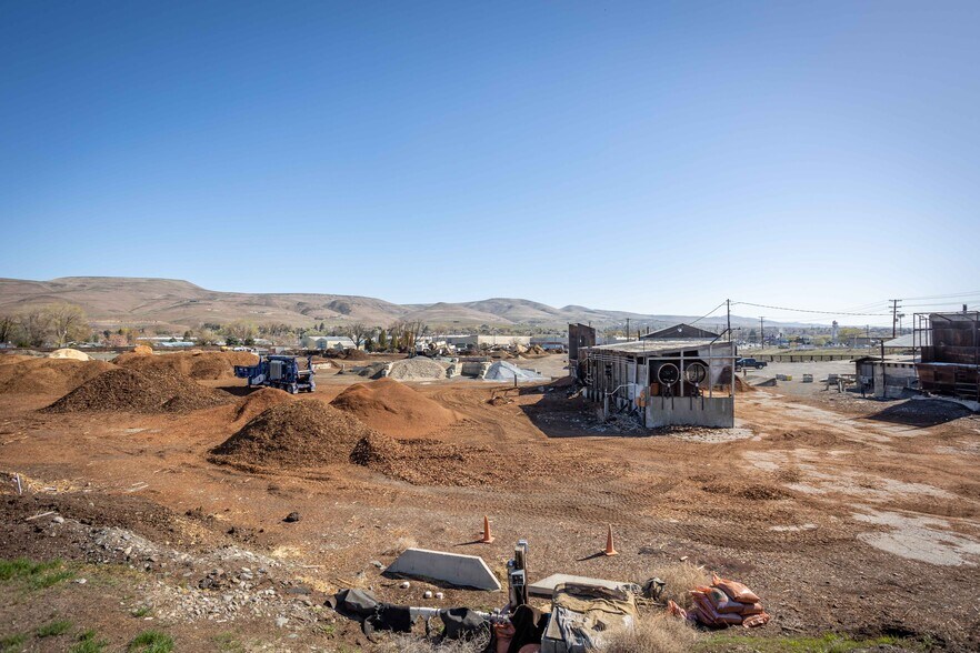 More Photos Of 2105 Terrace Heights Dr, Yakima Land For Sale