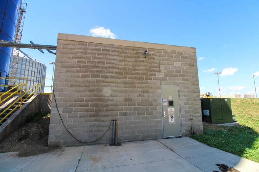 More Photos Of 6059 159th St, Galva Food Processing For Sale
