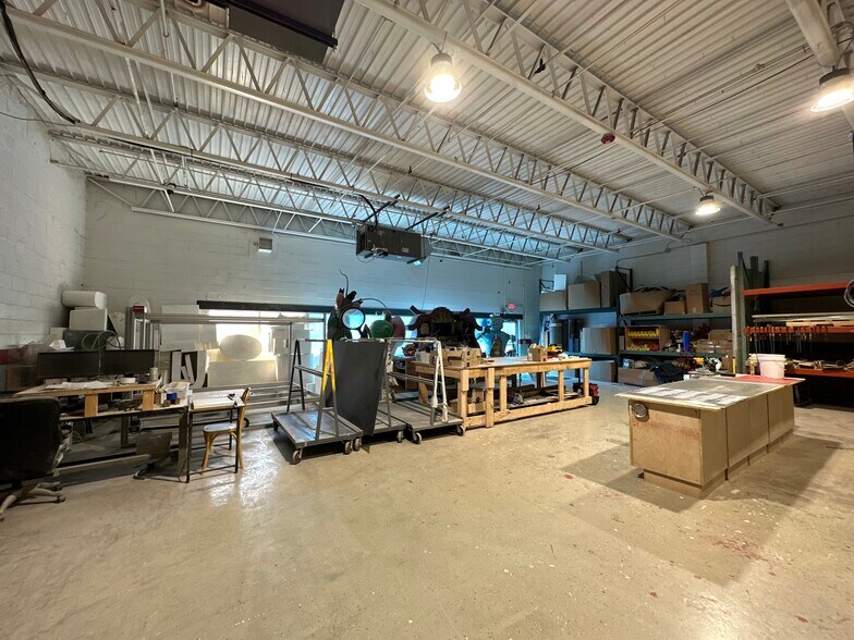 More Photos Of 3483-3585 E Fulton st, Columbus Industrial For Sale