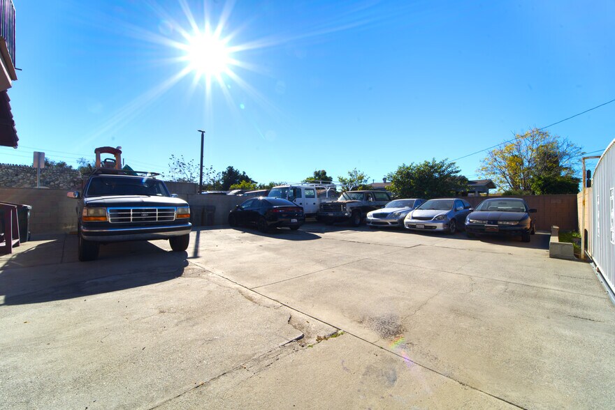 More Photos Of 4443 Maine Ave, Baldwin Park General Retail For Lease