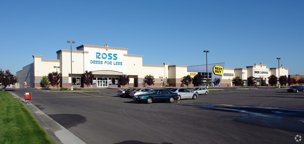 More Photos Of 1475 N Main St, Logan Unknown For Lease